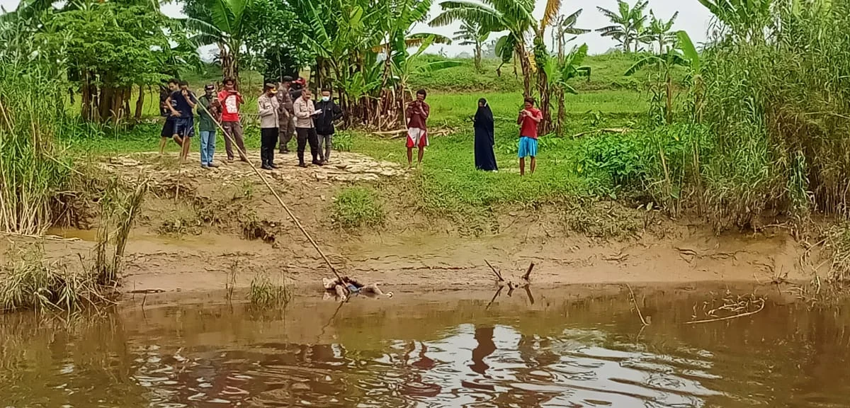 Mayat Terlilit Sarung Ditemukan Mengambang di Sungai, Berikut Ciri-cirinya
