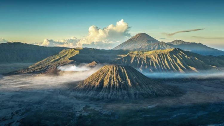 Tempat Wisata Pegunungan Di Jawa yang Wajib