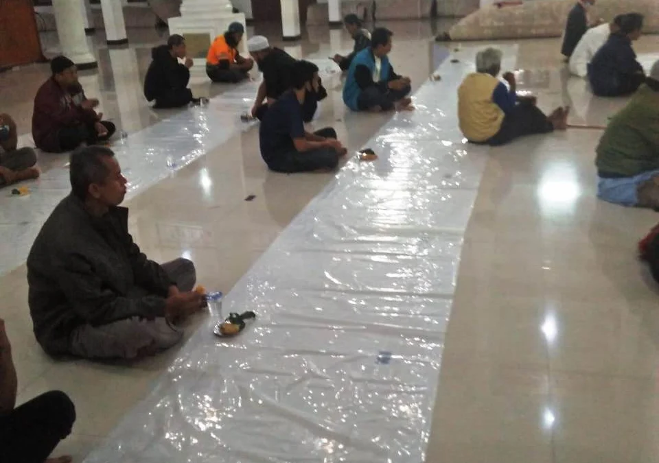 Mesjid Besar Lembang Sediakan Takjil Gratis Selama Ramadhan
