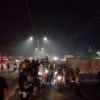 Malam Ini Pemudik dengan Kendaraan Bermotor Padati Jalur Pantura, Polisi: Jalan Kami Tutup Total