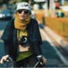 Shinta Priwit Rilis Lagu Baru Sambil Sepedaan dan Bakti Sosial