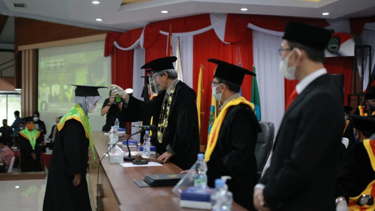 Universitas Subang Sukses Gelara Wisuda 542 Mahasiswa