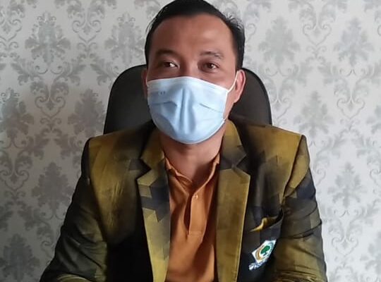 Ketua Komisi 4 DPRD Kabupaten Karawang Asep Syaripudin