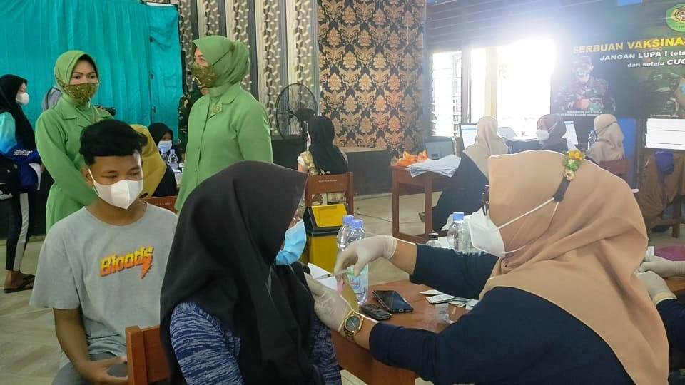 1.200 Pelajar SMK di Subang di Vaksin
