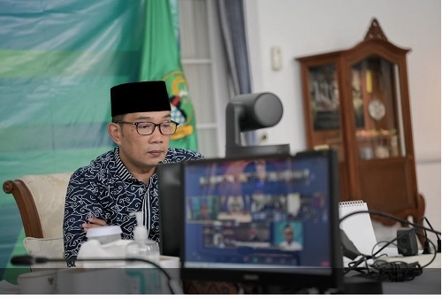 Caption: Gubernur Jawa Barat Ridwan Kamil saat jumpa pers virtual melaporkan perkembangan COVID-19 Jabar, Jumat (3/9/2021). (Foto: Pipin Sauri/Biro Adpim Jabar)