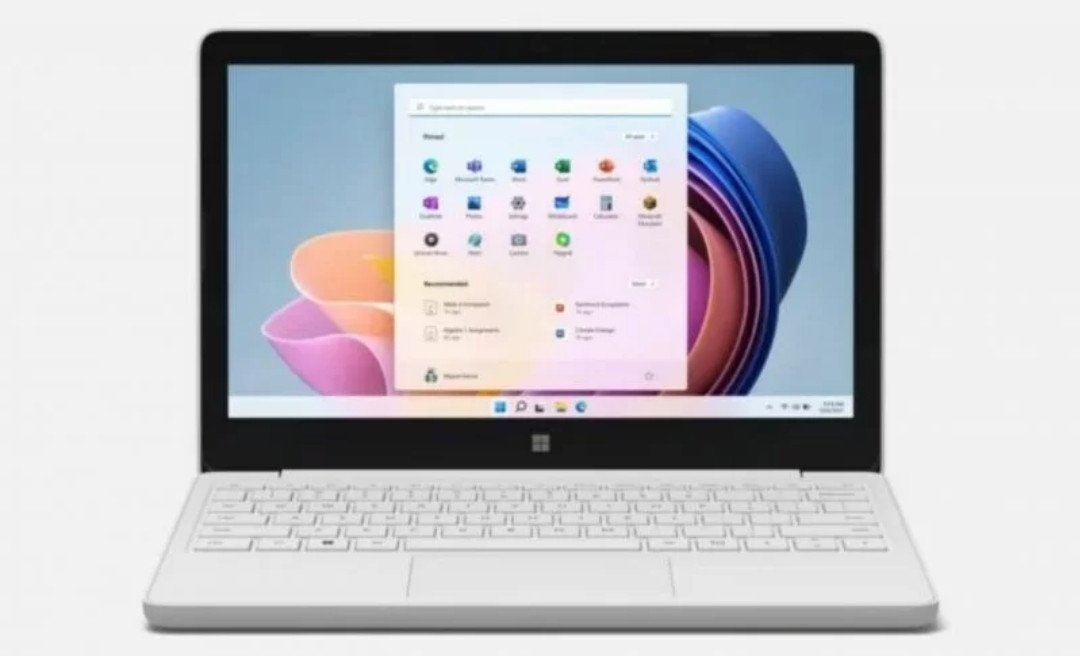 Cari Laptop Murah Berkualitas 3 Jutaan? Coba Microsoft Surface
