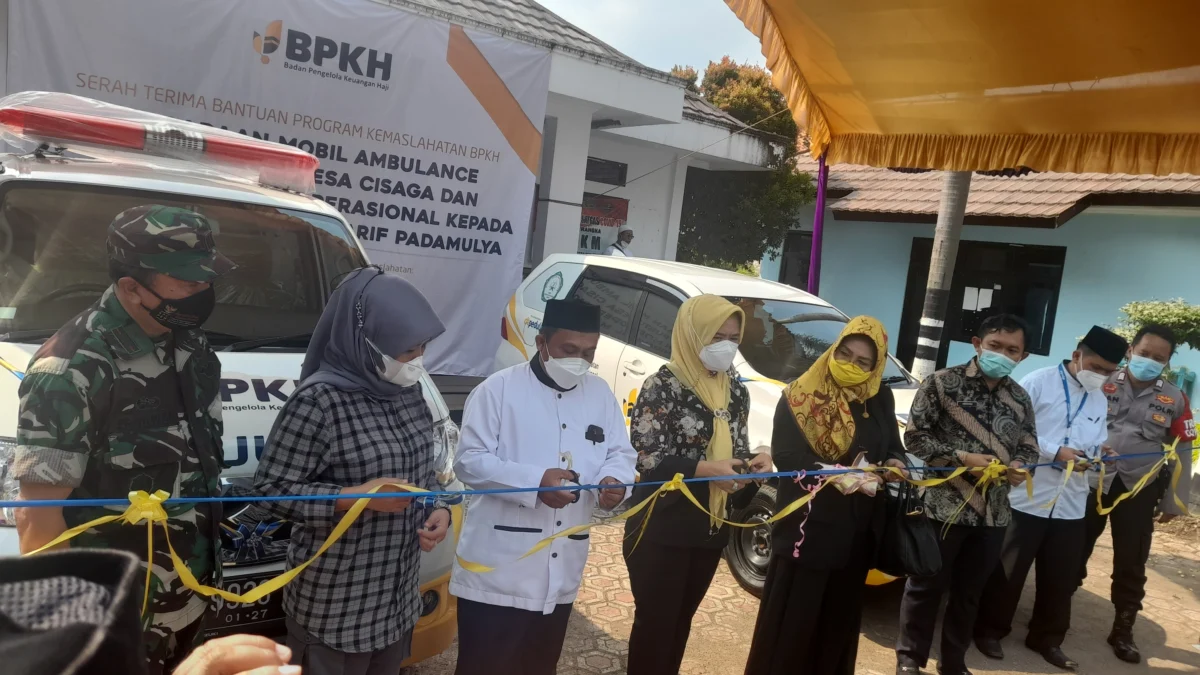 Fraksi Golkar DPR RI Serahkan Aspirasi Melalui BPKH di Subang