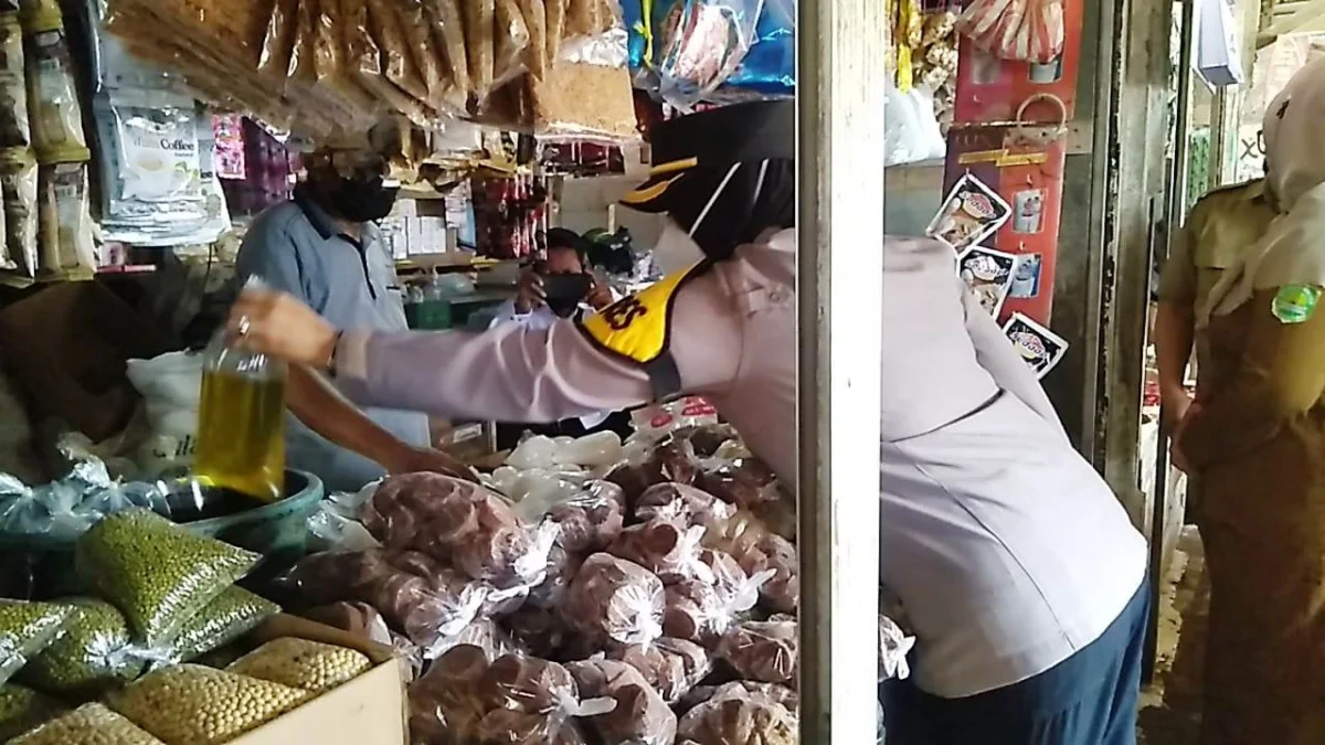 Harga Minyak Goreng di Pasar di Kabupaten Subang Lebih Mahal dari Toko Modern