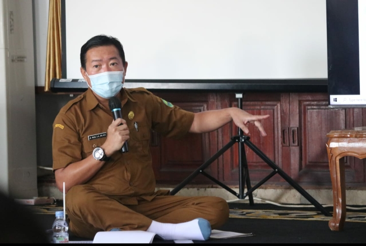 Mohon Doanya Kadinkes Subang dr Maxi Sedang Sakit, Masih Bisa Tanda Tangan Dokumen