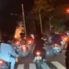 Heboh Seorang Netizen Teriaki 'Maling' Ke Pengendara Mobil, Pengemudi Tewas Dihajar Massa