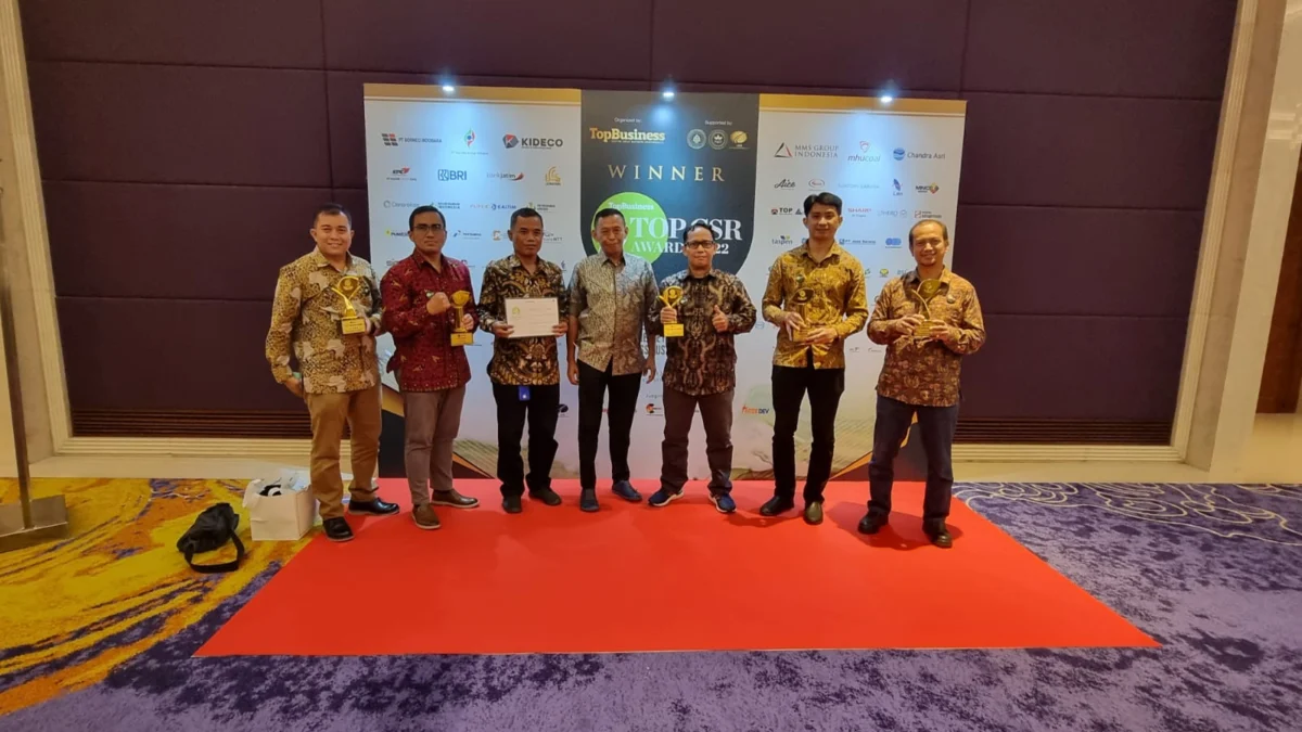 Pabrik Aqua Subang Raih Penghargaan Top CSR Awards 2022