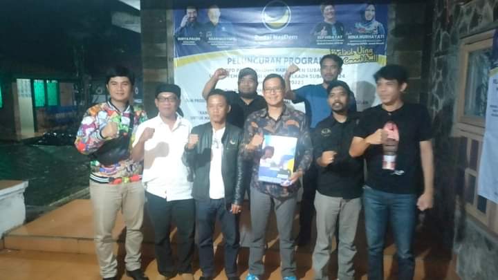 Kades Jalancagak Susul ARD Ambil Formulir Pendaftaran Bakal Calon Bupati Subang dari Partai Nasdem