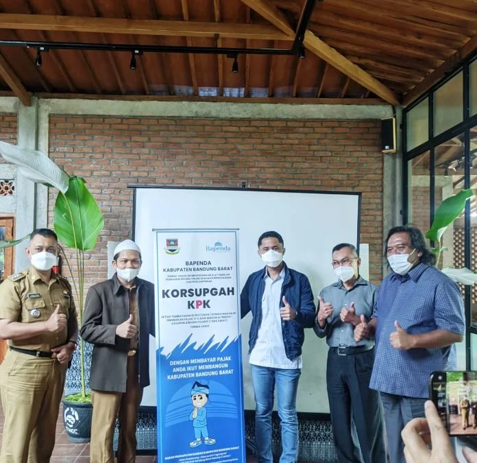 PAJAK DAERAH: Bapenda Kabupaten Bandung Barat akan BIMA TAPPING APPS, alat perekam transaksi secara online terhadap 200 hotel dan restoran di wilayah KBB. 