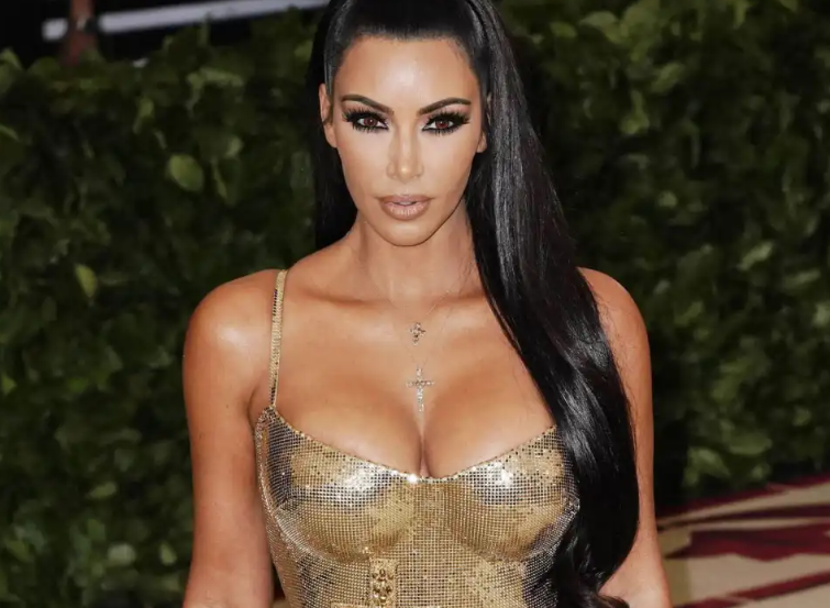 Mantan Kekasih Simpan Video Syur dengan Dirinya, Kim Kardashian Khawatir Tersebar
