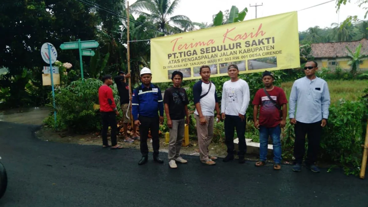 Kades Cirende Purwakarta Apresiasi Realisasi Dana CSR Bangun Jalan Desa