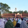 Warga Subang Sambut Antusias Shalat Ied di Alun-alun, Pencapaian Zakat Fitrah Sejumlah Rp42 M