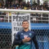 LATIHAN PERDANA: Ciro Alves saat menjalani latihan perdana dengan Persib di Stadion Sidolig, Jl. Ahmad Yani, Kota Bandung, Kamis (26/5). JABAR EKSPRES