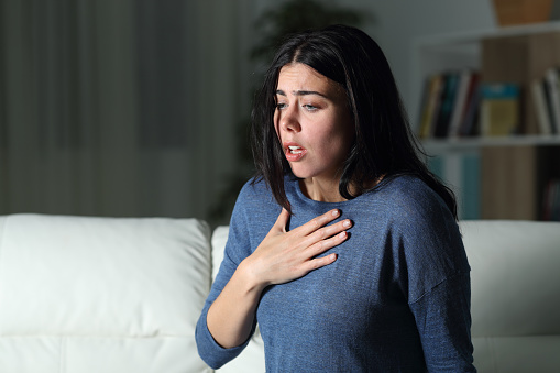 Kesulitan Bernapas, Maag Kambuh atau Serangan Jantung? Begini Cara Mengenalinya