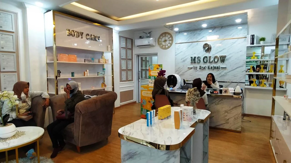 MS Glow SBG by Susi Anjani, Beauty Store dengan Skin Analyzer Pertama di Subang