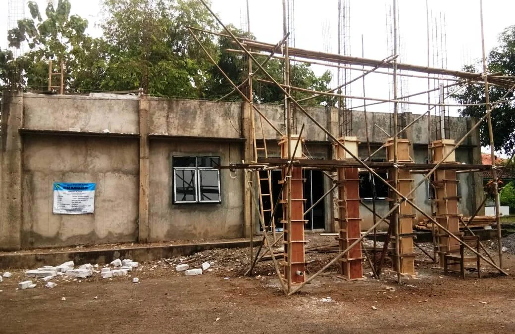 Pemdes Margahayu Kembali Lanjutkan Pembangunan Kantor Desa
