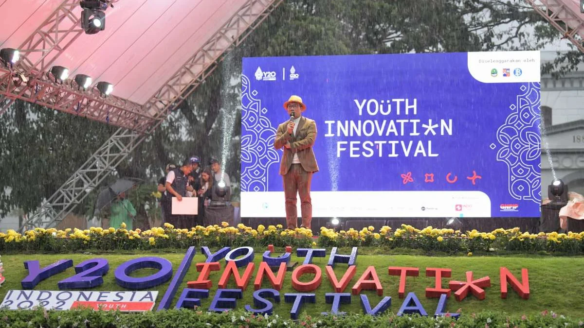 Ridwan Kamil menegaskan Pemda Provinsi Jabar selalu merespons aspirasi dan inspirasi generasi muda mengingat mayoritas penduduk Jawa Barat