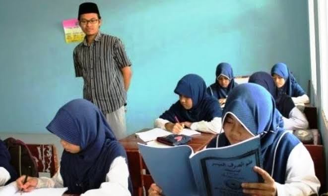 Tunjangan Guru Madrasah Rp 3 Juta Mulai Dicairkan, Diberikan Selama 12 Bulan