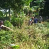 Sambut Musim Tanam, Mitra Cai Bareng Petani Bersihkan Irigasi