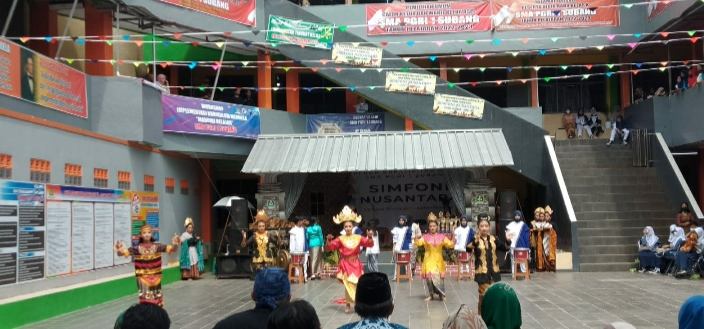 Simfoni Nusantara Menggema di Smakot, Siswa Tampilkan Beragam Kearifan Lokal Indonesia 