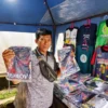 Dari Bogor Jualan ke Subang, Pedagang Kaos Raih Cuan Saat Porprov Jabar