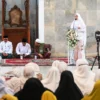 MAULID NABI: Peringatan Maulid Nabi Muhammad SAW 1444 H/2022 M, di Masjid Agung Baing Yusuf Purwakarta, Senin (10/10).MALDIANSYAH/PASUNDAN EKSPRES