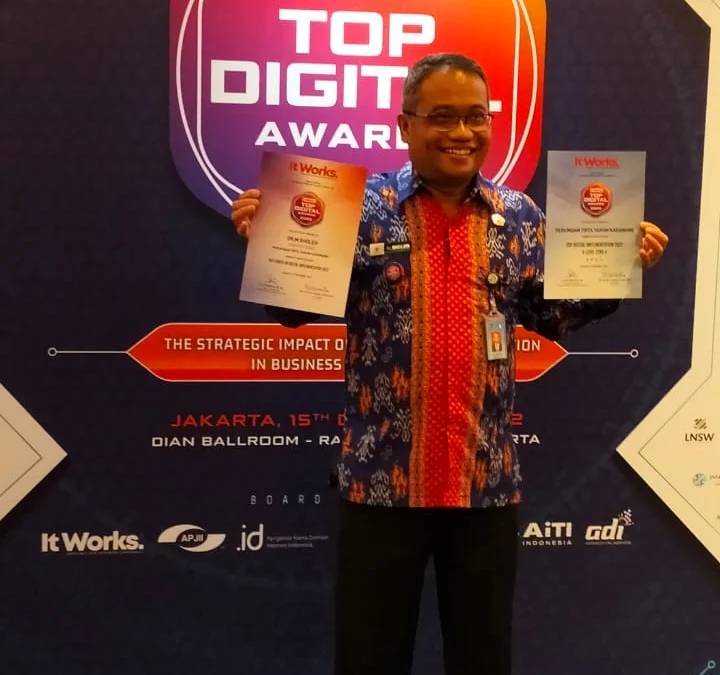 Kado Akhir Tahun Perumdam Karawang Pertahankan Top Digital Awards 2022