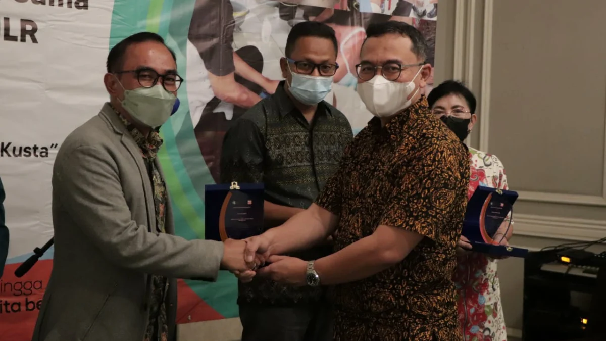 Berjasa Tangani Penyakit Kusta di Subang, Suwata Raih Penghargaan dari Kemenkes