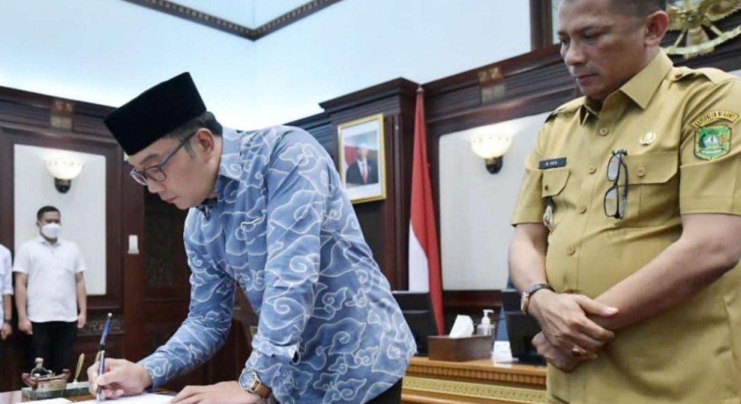 Jawa Barat Hibahkan Sistem Merit Kepegawaian kepada Pemkab Sijunjung