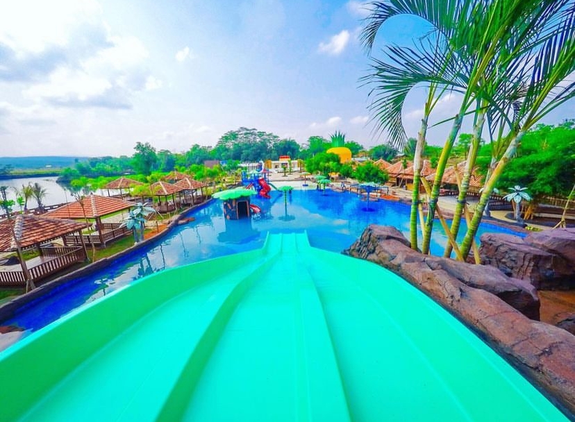 Tempat Wisata Subang 'Ulin De Situ' Banyak Spot Instagramable!