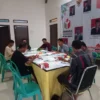 Panwascam Cikaum Sosialisasikan Rekrutmen PKD ke Desa-desa