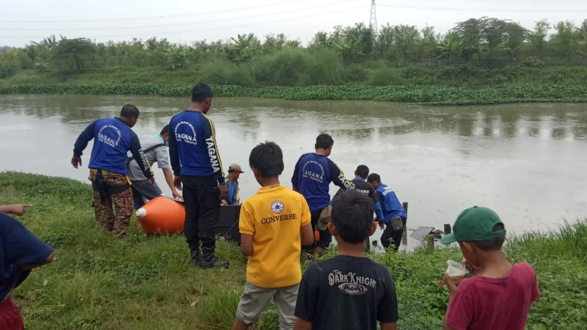 Dua Orang Pelajar Tenggelam di Sungai Tarum Timur, BPBD Subang Masih Lakukan Pencarian