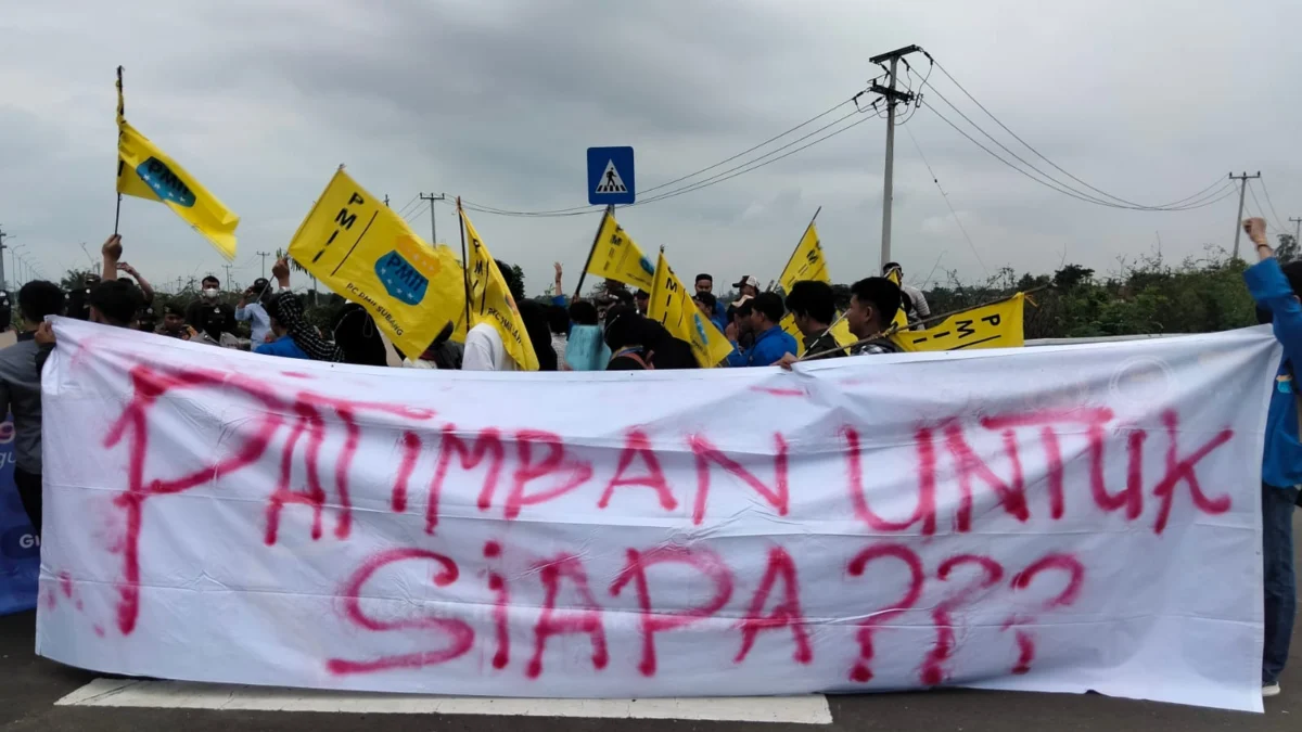 PMII dan FOMPPA Demo KSOP Patimban, Tolak Penutupan Jalan dan Sampaikan 5 Tuntutan