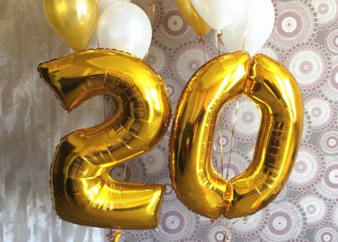Cara Meniup Balon Angka Untuk Acara Anniversary