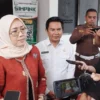 Pengadilan Agama Purwakarta akhirnya mengabulkan gugatan cerai Bupati Purwakarta Anne Ratna Mustika terhadap sang suami Dedi Mulyadi.