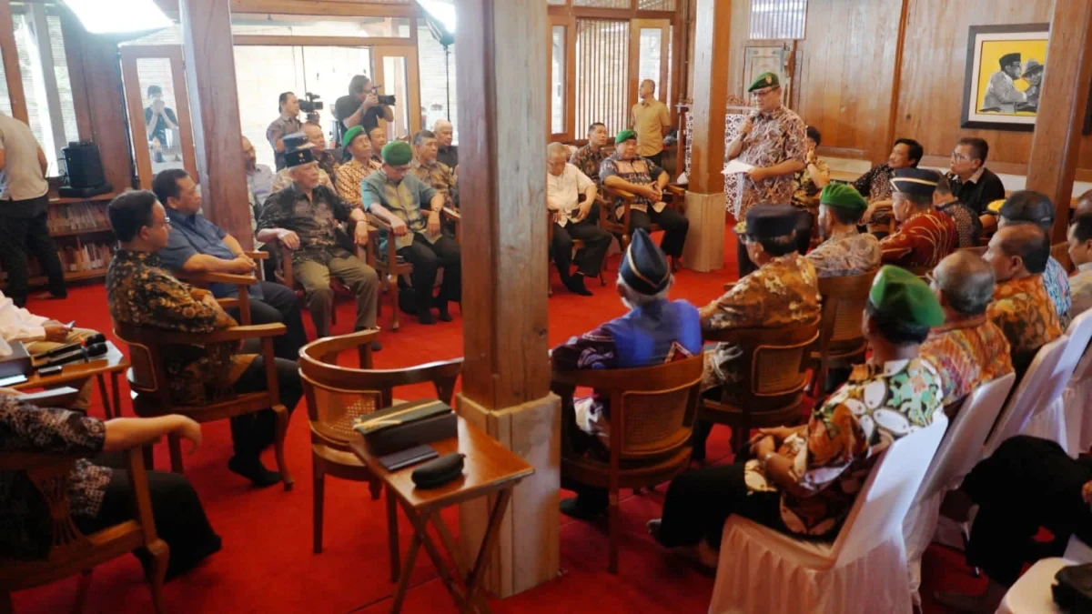Purnawirawan TNI-POLRI Usulkan Cawapres Anis Berlatar Belakang Militer