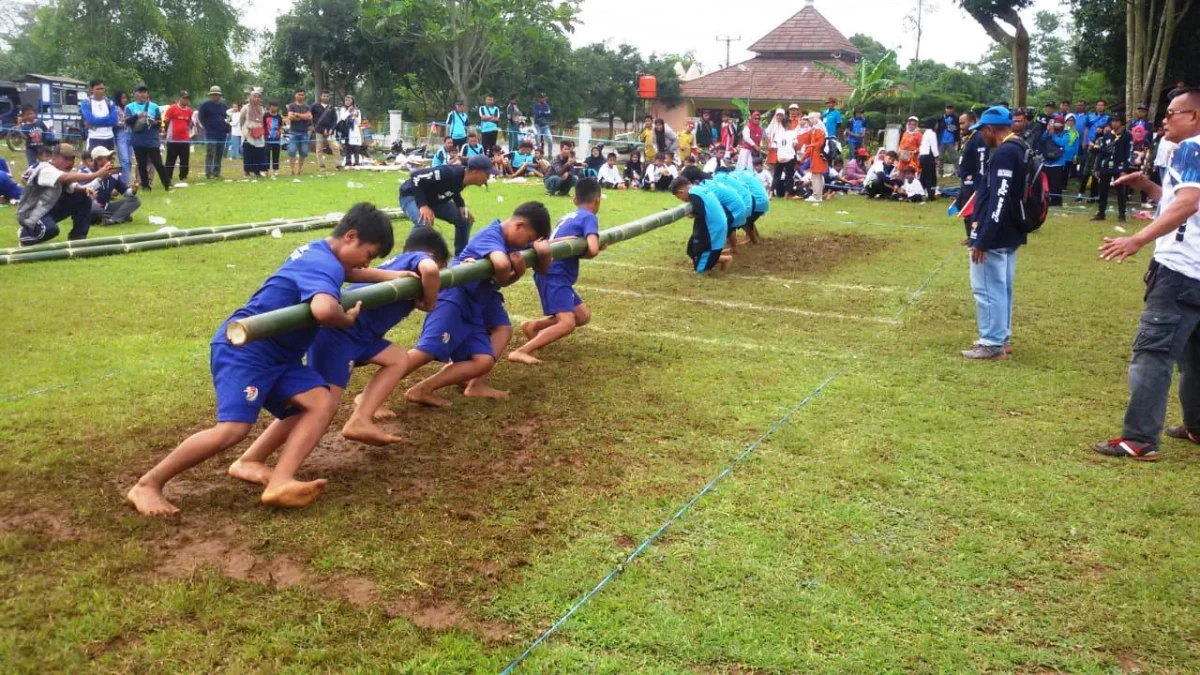 Ratusan Atlet dan Guru di Subang Lestarikan Budaya Olahraga Tradisional