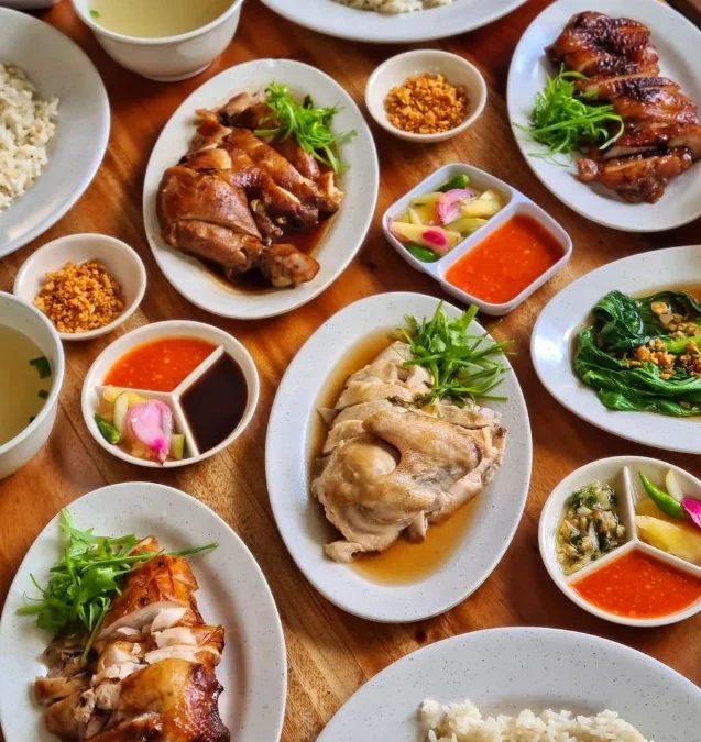 Hits! Makanan Singapore Murah, Simplisio Chicken Rice Bandung! (via instagram: simplisiochickenrice)