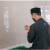 Doa Berlindung dari Rasa Malas, dengan Doa-doa yang Efektif dalam Islam Sesuai Ayat Al-Qur'an (via Unsplash-Masjid Pogung Dalangan)