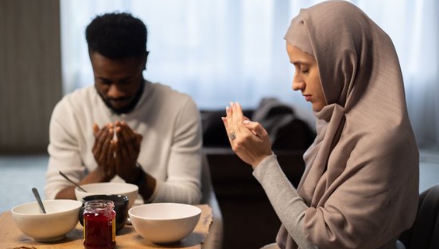 Niat Puasa Ganti Ramadhan di Hari Senin dan Kamis Lengkap