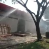 Semburan api di rest area 86 cipali
