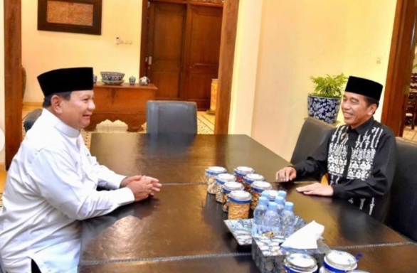 Pengamat Sebut Jokowi Beri Sinyal Dukung Prabowo Capres Koalisi Kebangsaan
