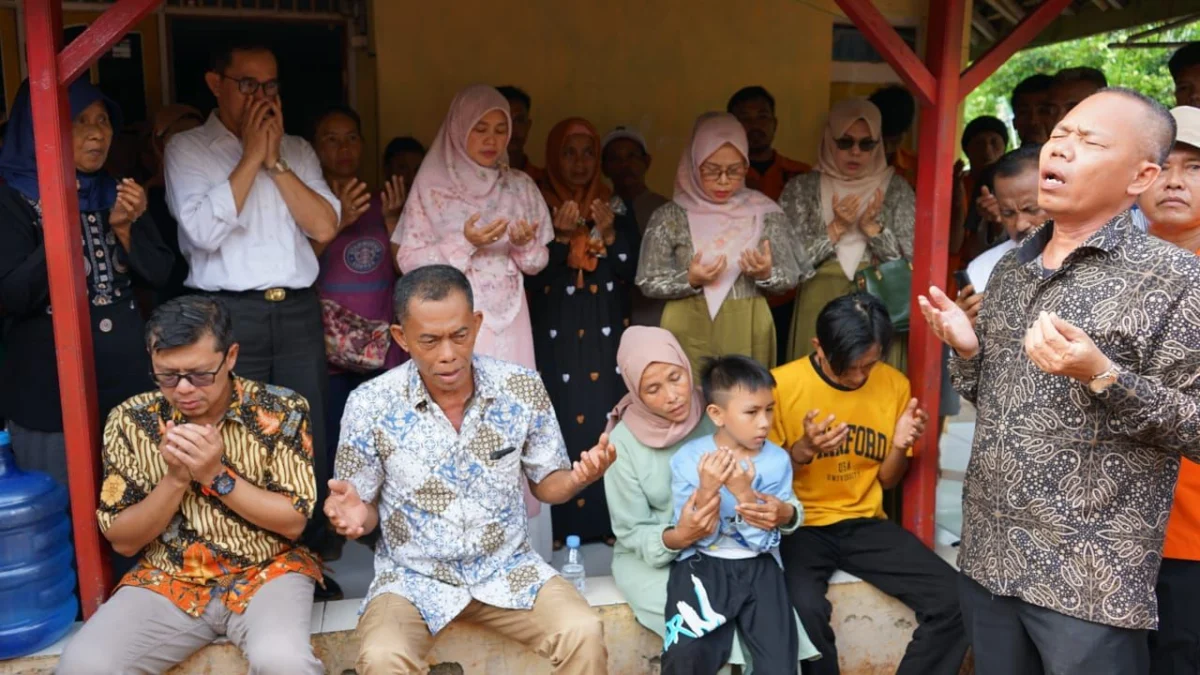 Sambangi Rumah Anak Hilang di Subang, Ini Pesan Bupati