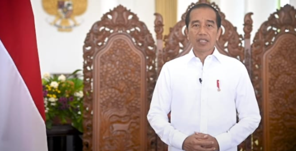 Presiden Jokowi Akan Memantau Langsung Jalan Lampung yang sempat Viral di Dunia Maya