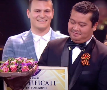 Penyanyi Indonesia Raymond Junior Berhasil Menjadi Juara 1 The 5th International Music Festival di Moskow