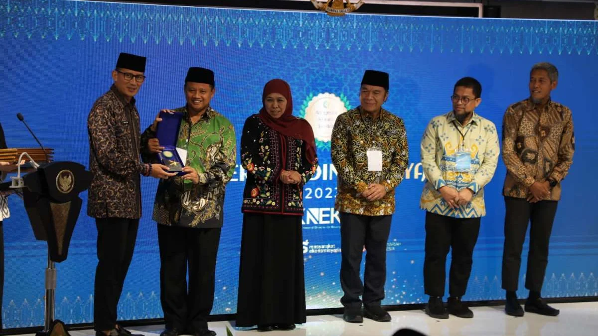 Pemprov Jabar Terima Lima Penghargaan Anugerah Adinata Syariah 2023 
